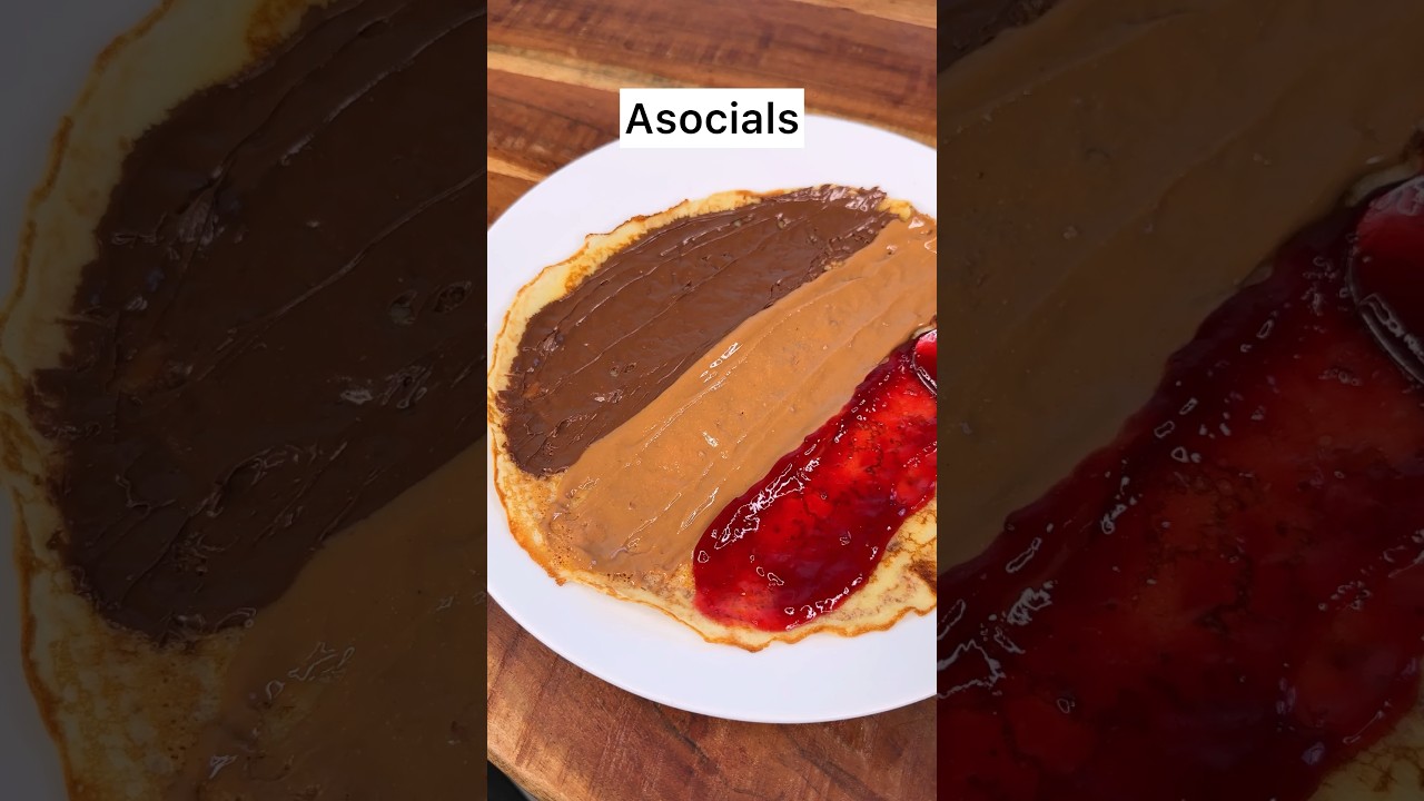 Care este cea mai bună metodă de a face CLĂTITE? 😎❤️🥞cu gem🍓ciocolată🍫sau &icirc;nghețată🍦ca o mamă?| CHEFKOUDY