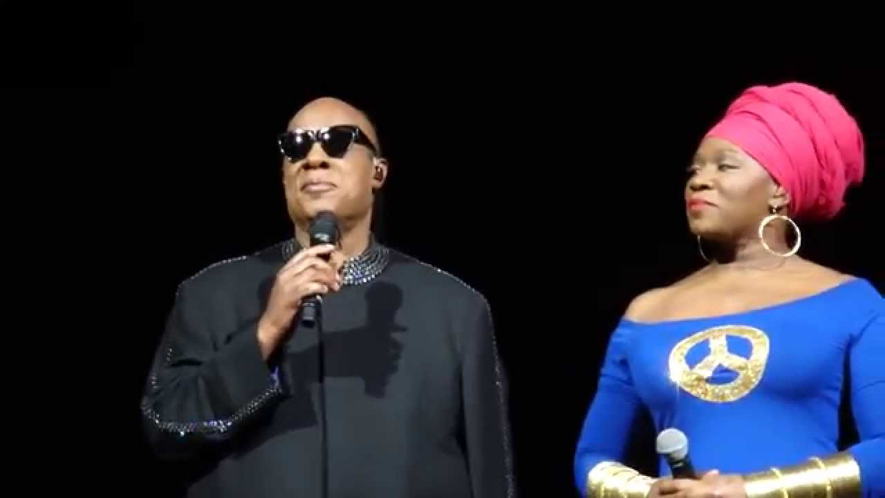 1  Love's In Need Of Love Today STEVIE WONDER 4-1-2015 Columbus Ohio