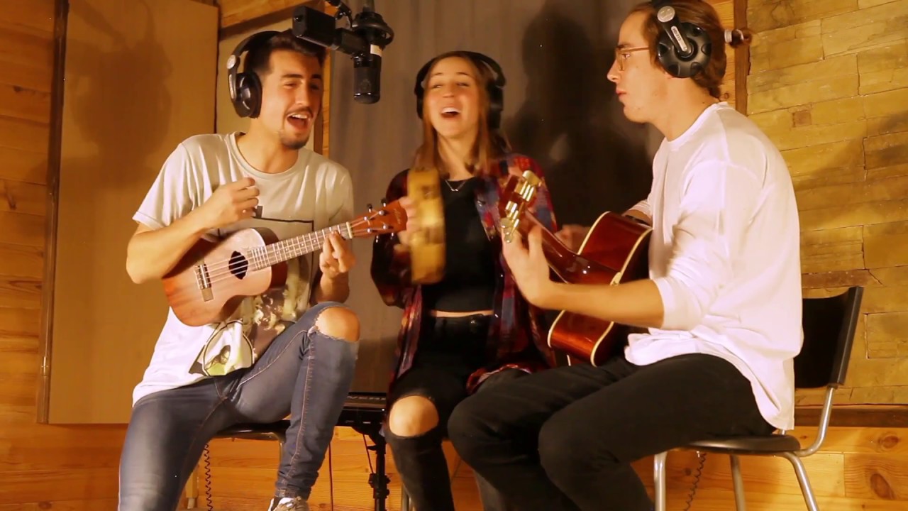 de Pablos - Bésala (Disney) Cover