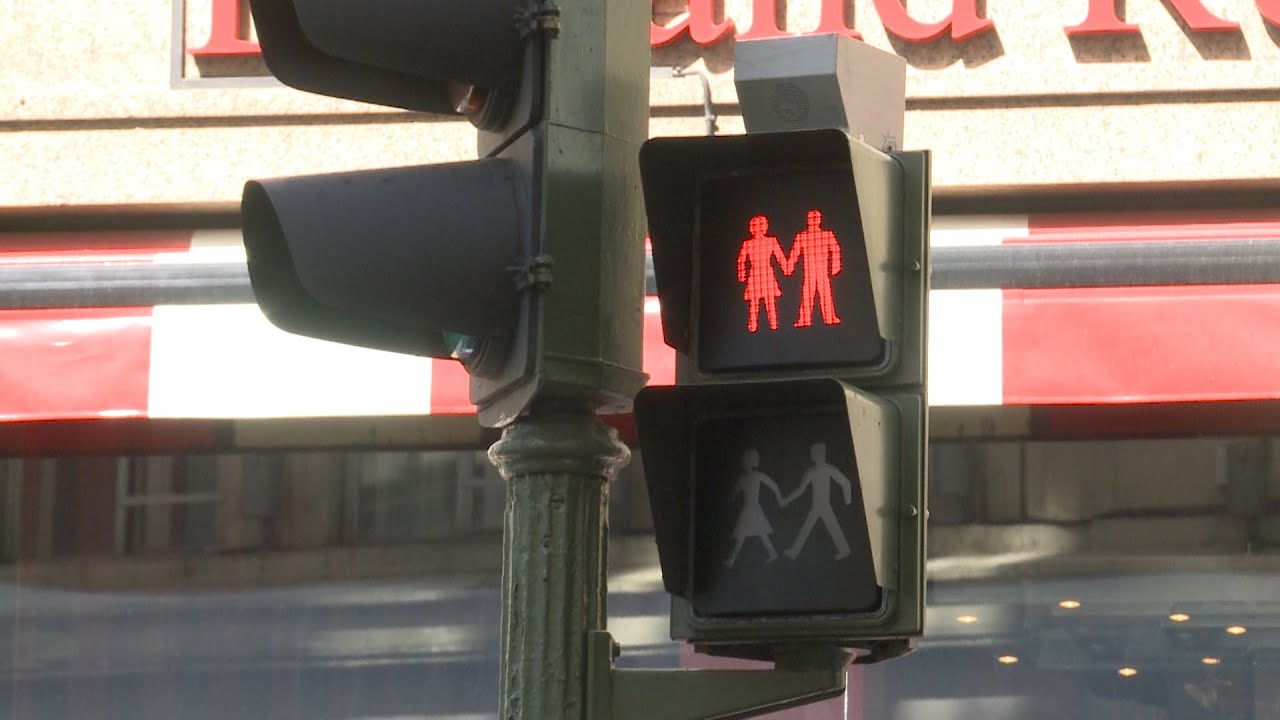Madrid instala permanentemente semáforos igualitarios