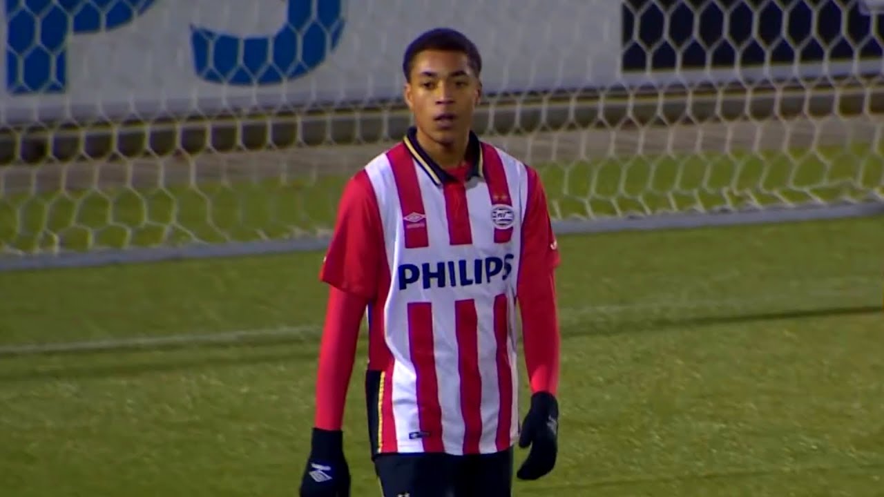 Young Arnaut Danjuma Groeneveld for PSV Eindhoven
