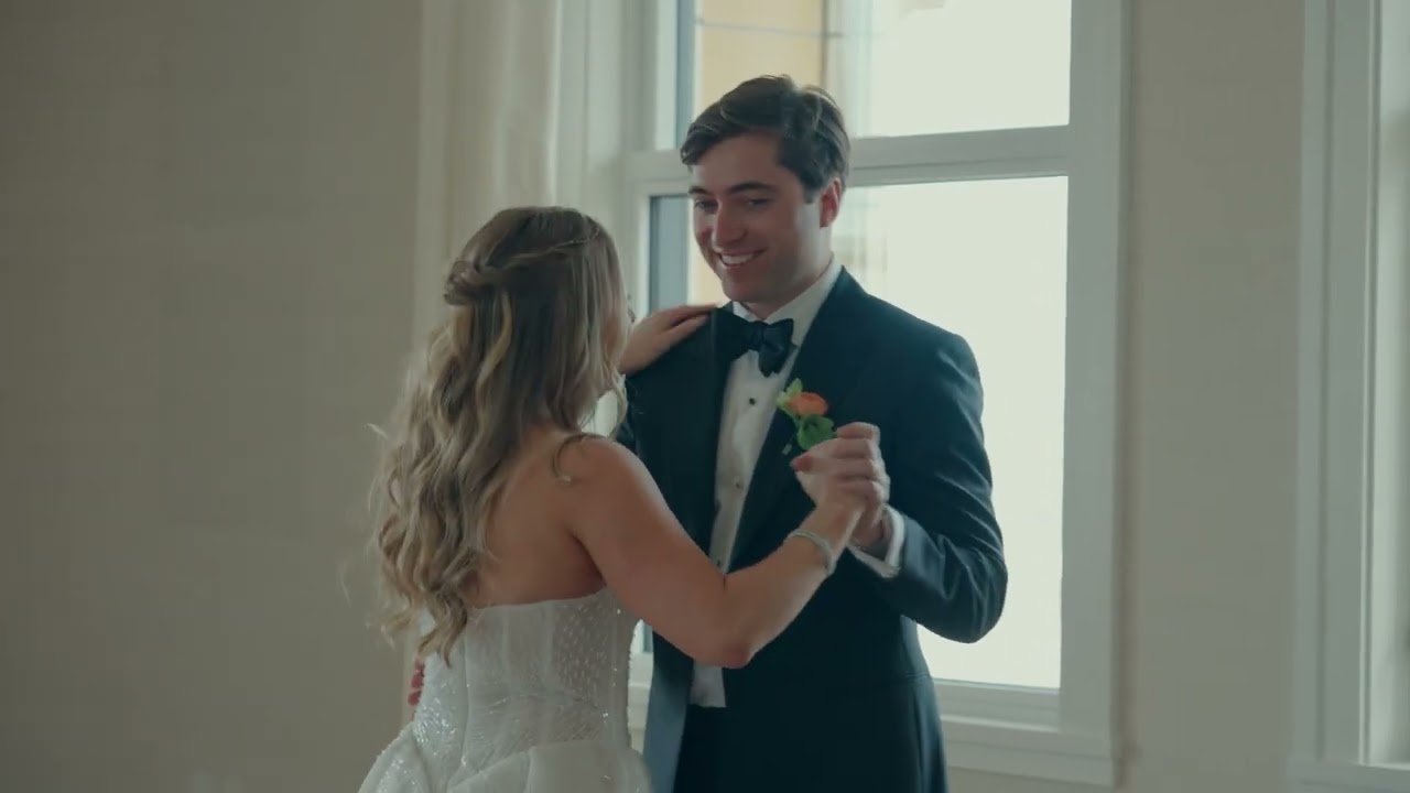Anna and Sam - Wedding at Cipriani 25 Broadway