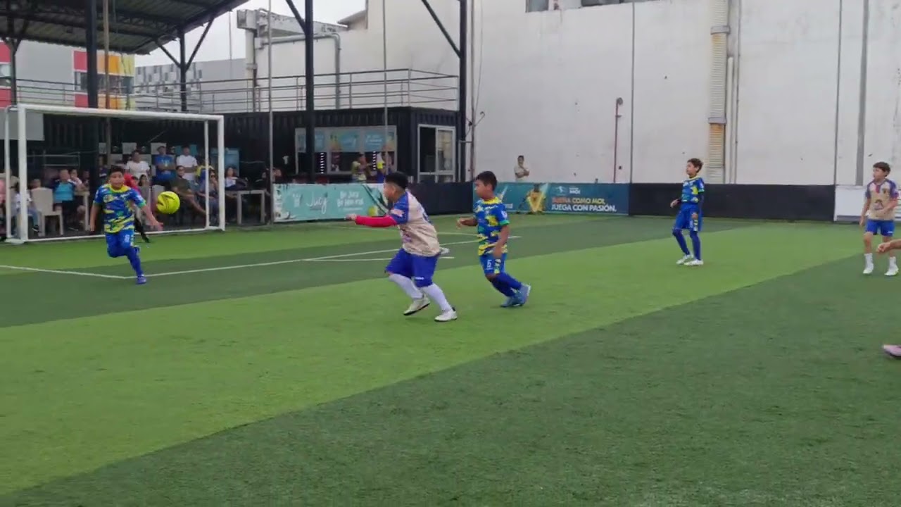 Final Torneo Infantil futuras estrellas Sur América vs Fusión 1er Tiempo 
