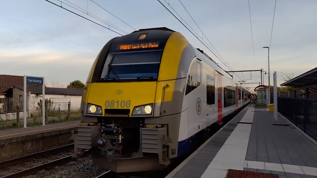 Serskamp (BE), departure NMBS P 8012 with destination Gent-Sint-Pieters (BE). (10/11/2022)