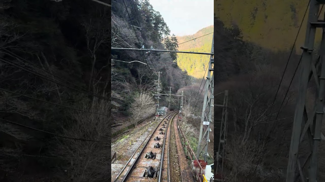 和歌山  高野山 高野山駅 Cable Car  高野山ケーブル