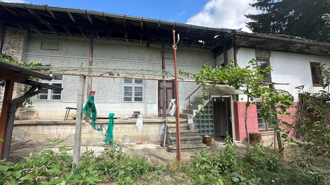 *SOLD* The Albion House - Lom Cherkovna 36,000лв (approx £16,000) Cheap Bulgarian Property