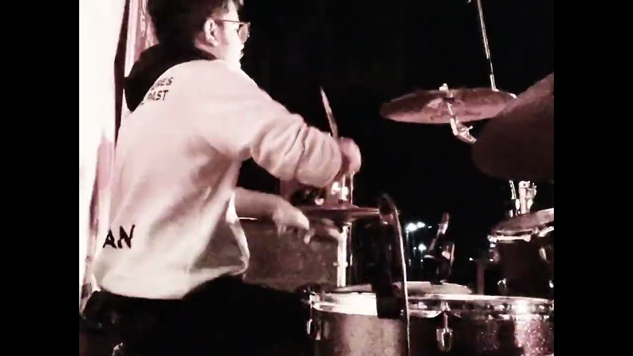 Ghumonto Shohore Live Drumcam