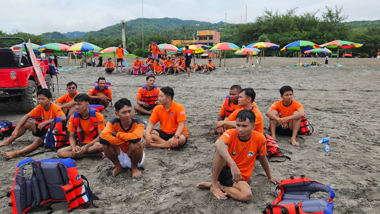 Lelah capek terbayar dengan .... madang yo guyss🤣🤣 semangat lumba lumba muda 🤙🤙🤟💪