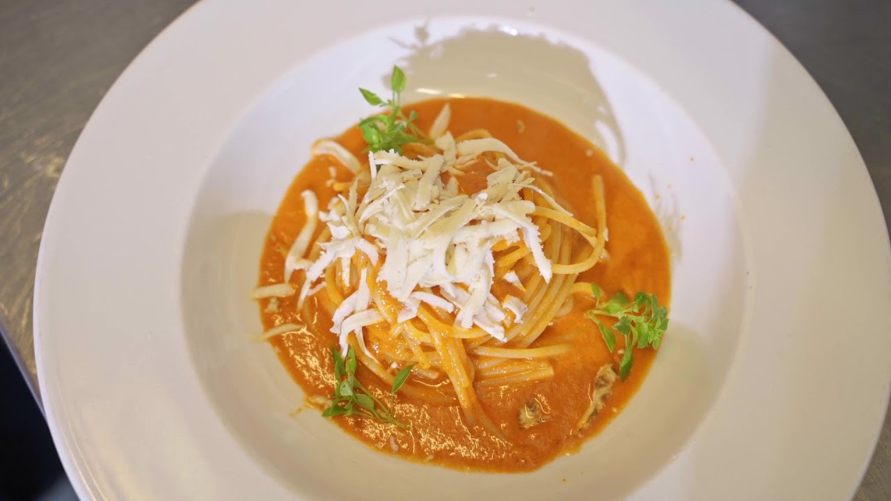 Spaghetto «terreni alla Maggia» | Ticino Gourmet Tour | RSI Food