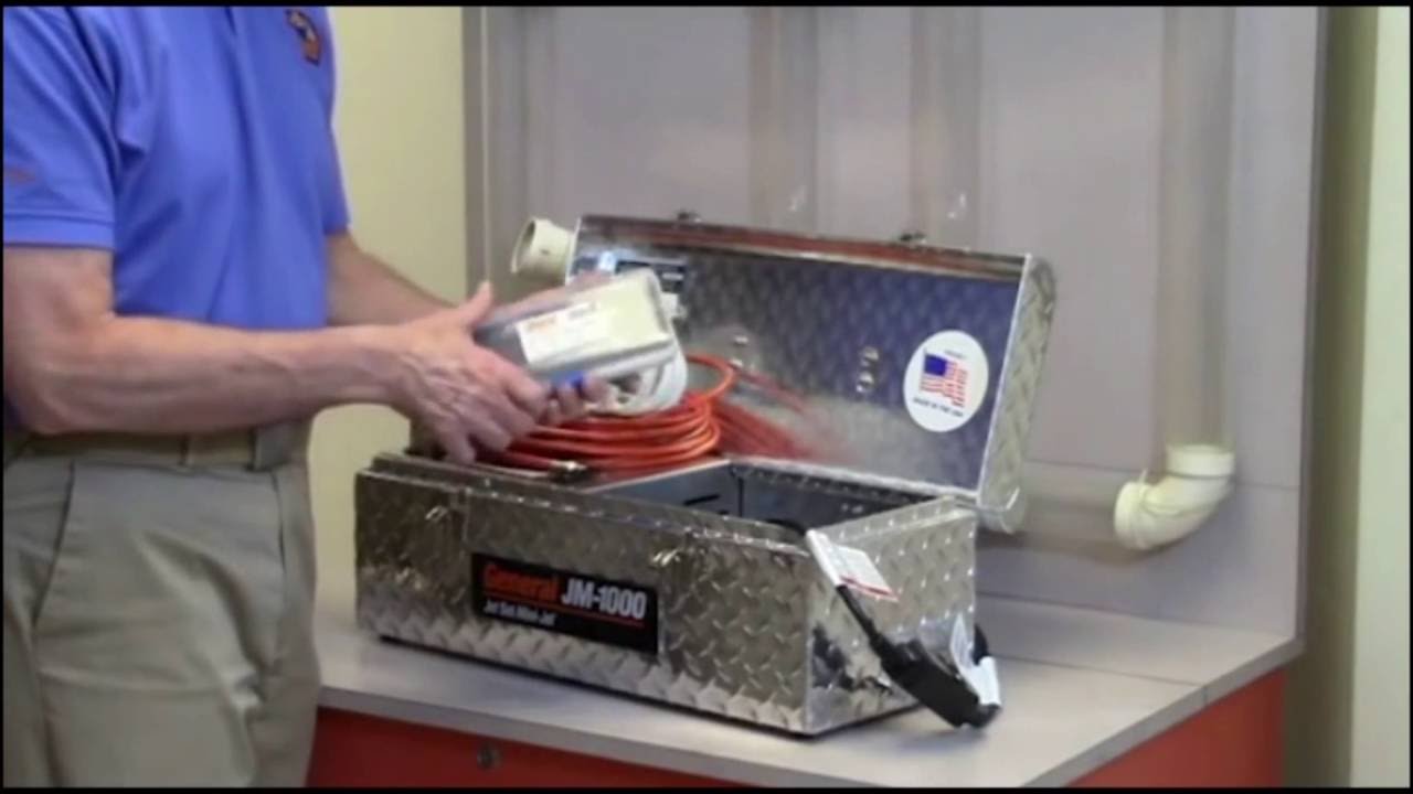 The General Wire Mini Jet Drain Cleaner