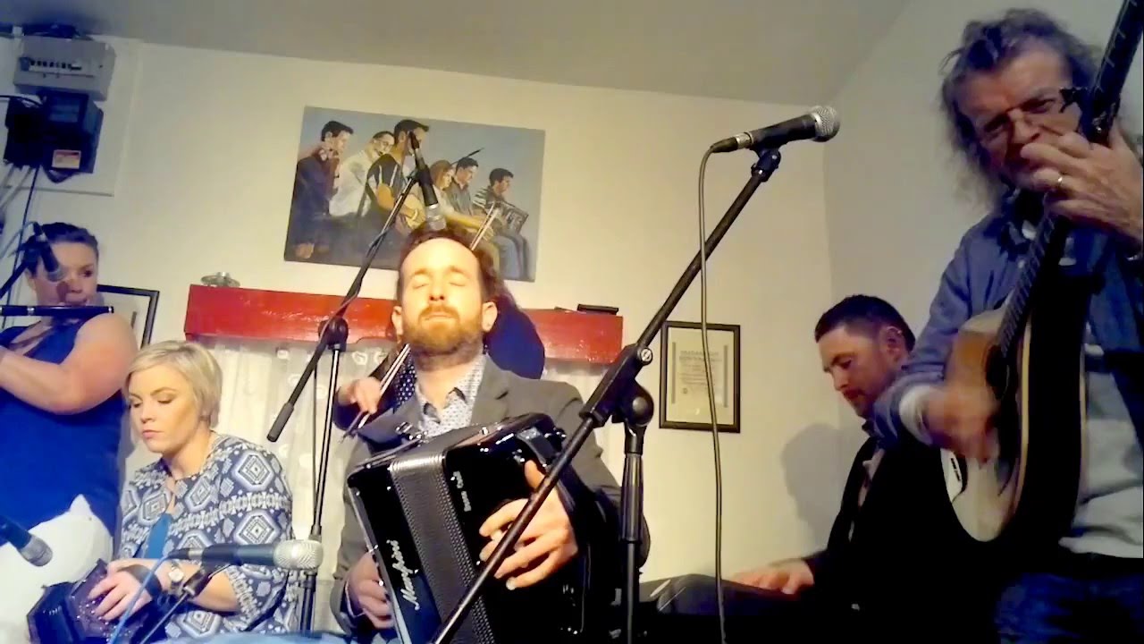 Cruinniu Concert at The Corofin Trad Fest 2016- 01