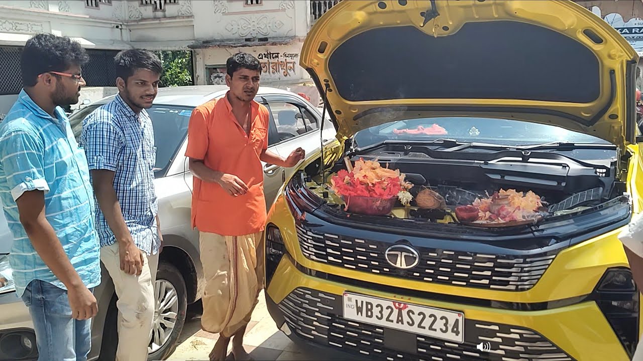 Taking our car to puja after delivery #tataharrier 🙏🙏🙏