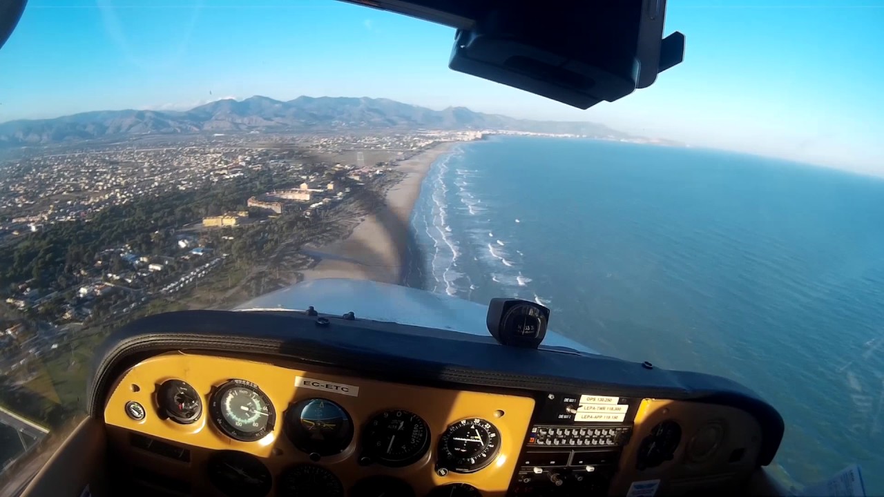 Aeródromo de Castellón | Hacemos tomas y despegues | Cessna 172