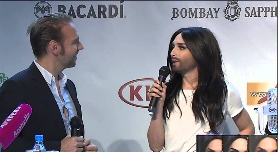 Pressekonferenz Euro Fan Café Vienna Highlights mit Conchita Wurst