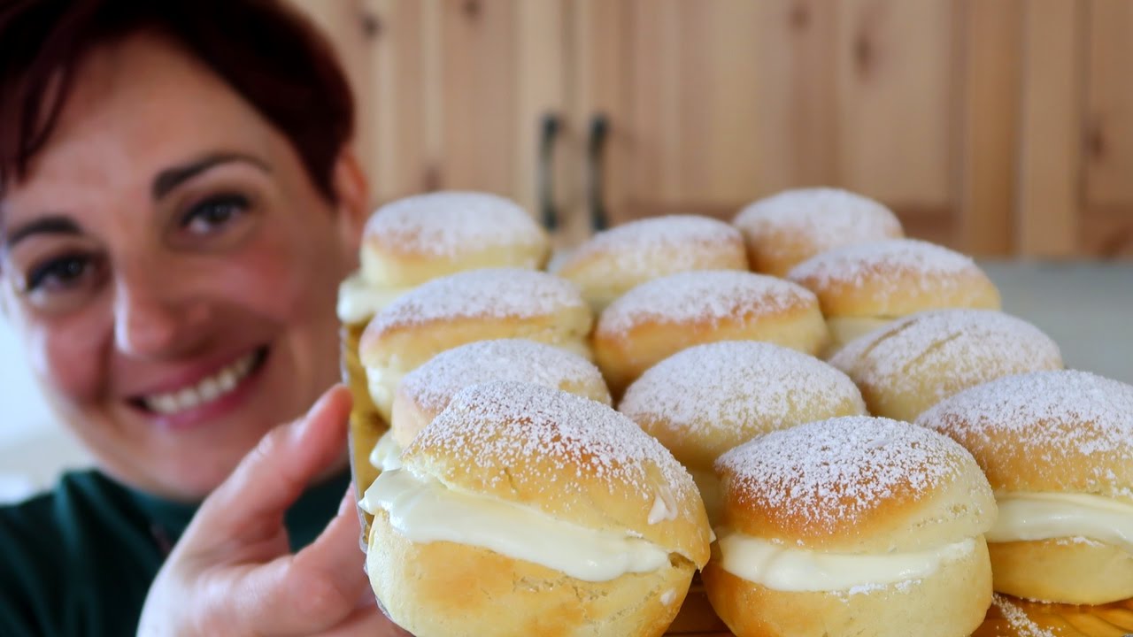 БРИОШЬ С ФАРШИРОВАННЫМИ ОБЛАКАМИ - Легкий Рецепт Снежинки - Снежинки или Бриошь Облака Легкий Рецепт