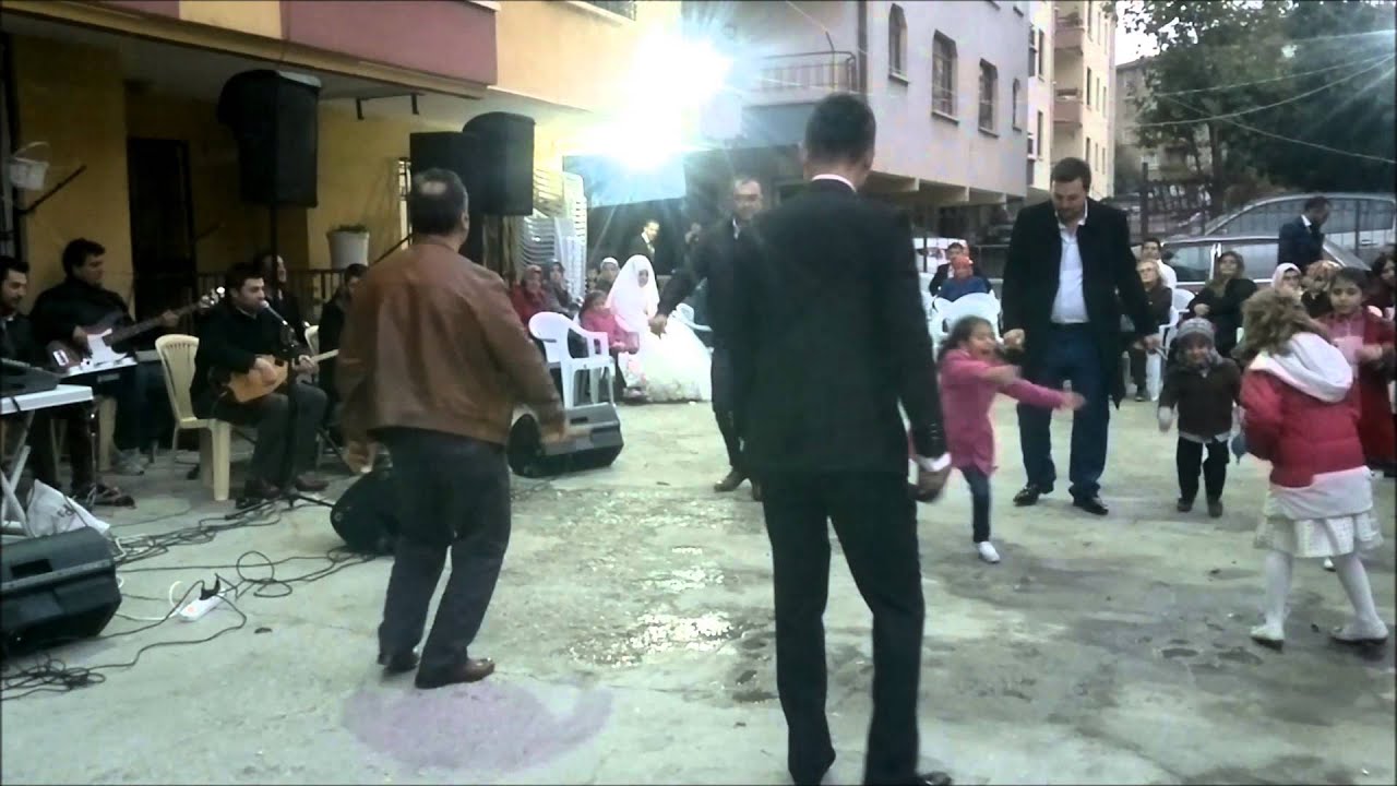 Ankaralı Coşkun   Sarı Saçın Yaş Durur