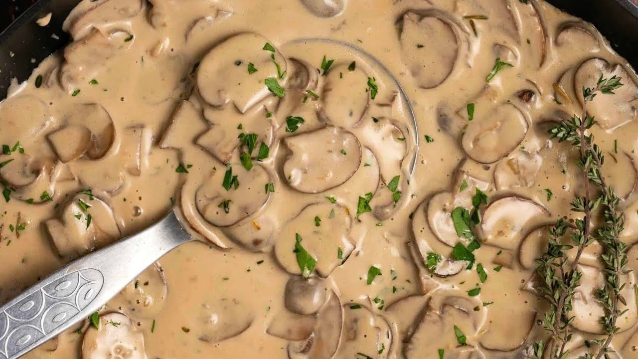 ISOSI Y'IBIHUMYO (MUSHROOM SAUCE) URAHITA UMENYA KUYITEKA BIROROSHYE