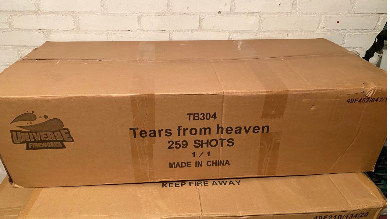 Universe Fireworks - Tears From Heaven - 259 shots mix caliber - Vuurwerk