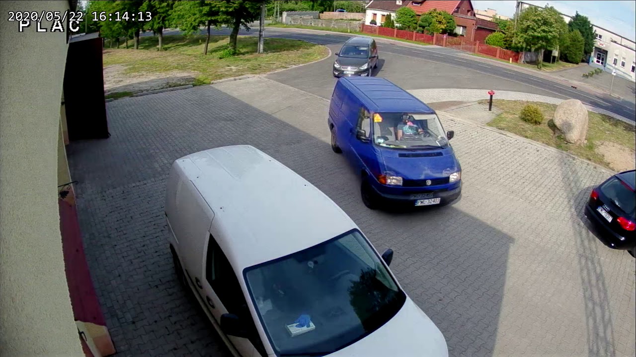 [649P12] Wyjazd alarmowy do pożaru lasu między Nową Wsią, a Perkowem