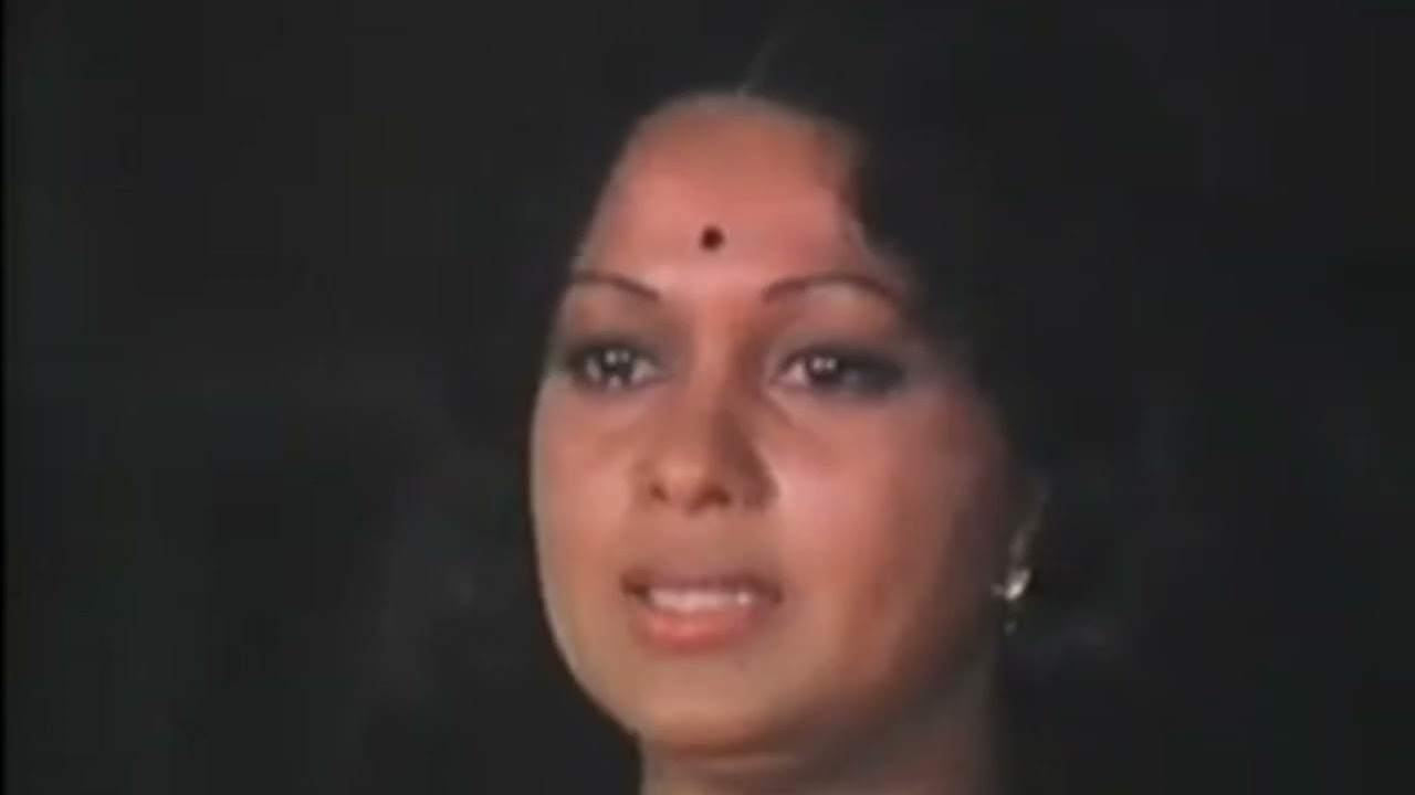 Mandaram Wehi ( මන්දාරම් වැහි) song from Sthweni Dawasa movie