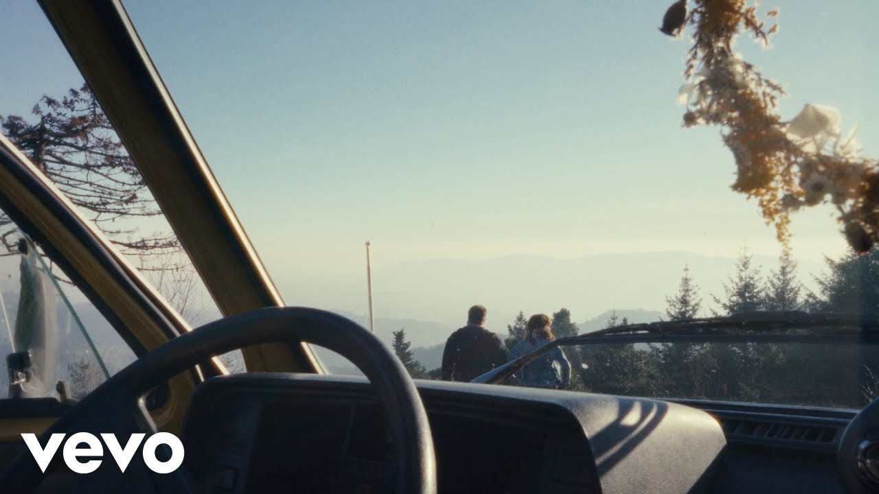 ALFA - Nei tuoi occhi cosa c&rsquo;&egrave; (Visual Video)