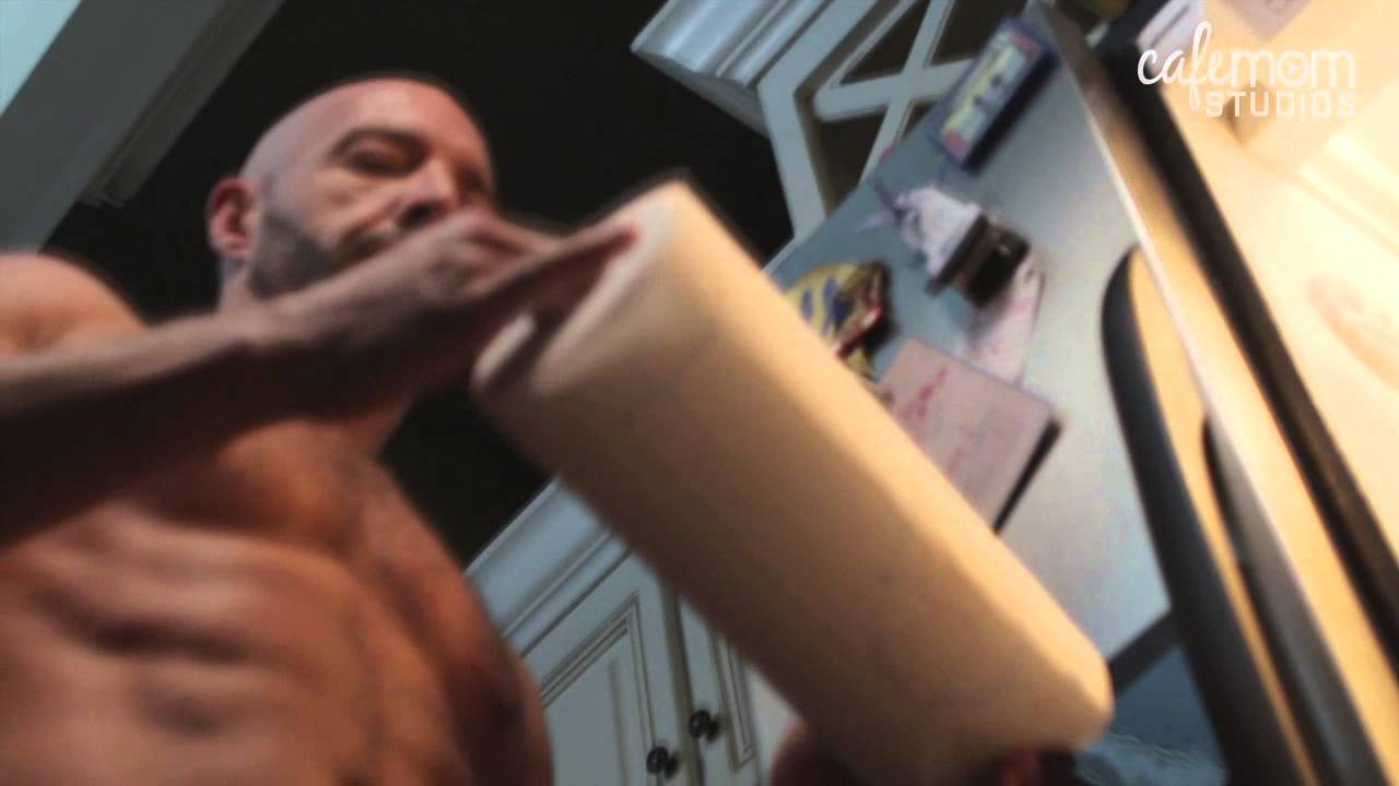 This Hot Dad Wants to Clean Your Fridge - Hot Dads Doing Chores