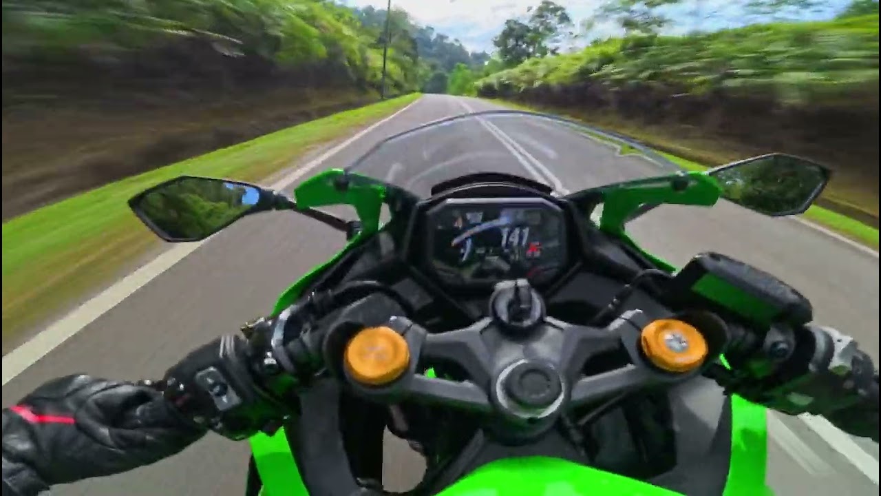 GOT LEFT IN THE DUST BY ZX6R | Kawasaki ZX-4RR | PURE SOUND