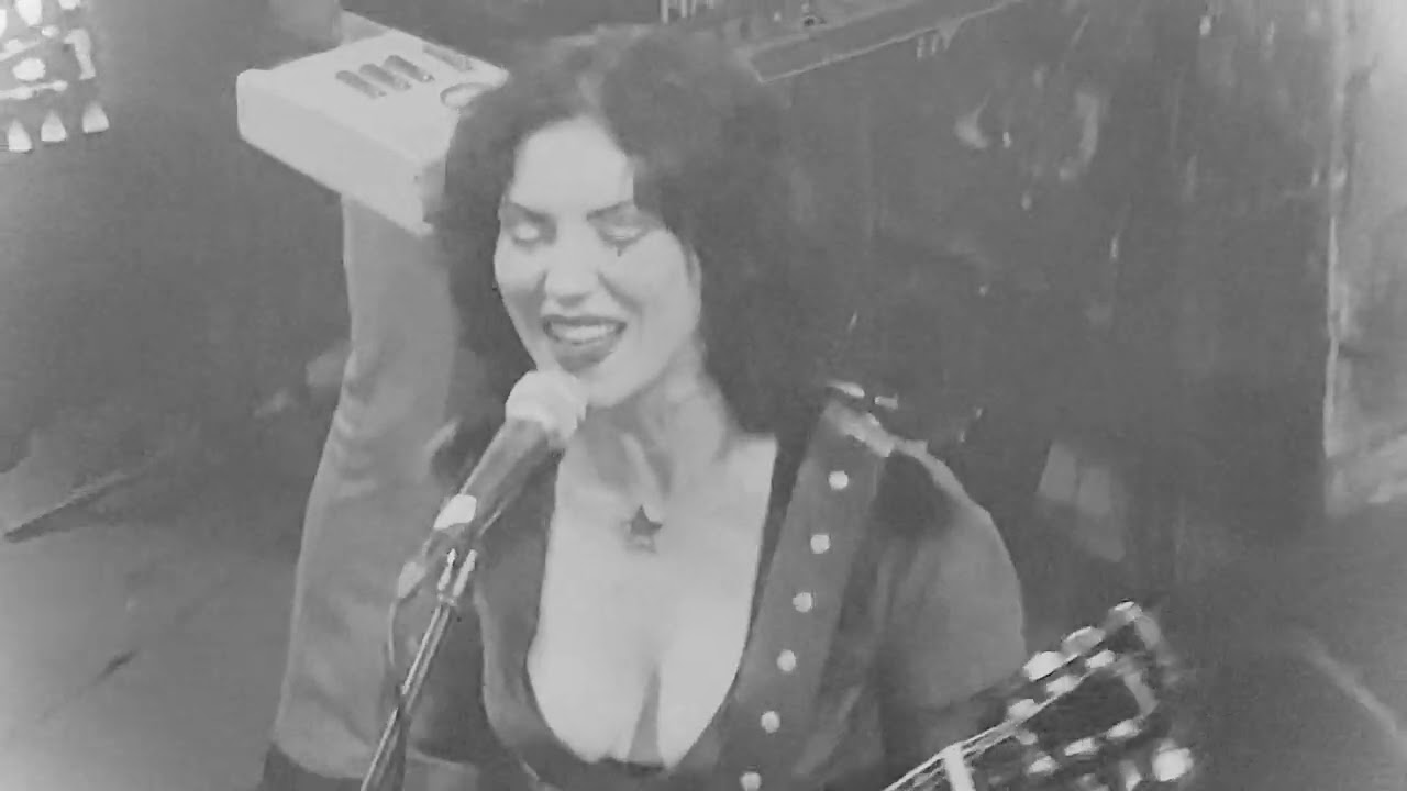 Rosalie Cunningham - Ride On My Bike - Live at Acapella Studio , Cardiff Sept 2023