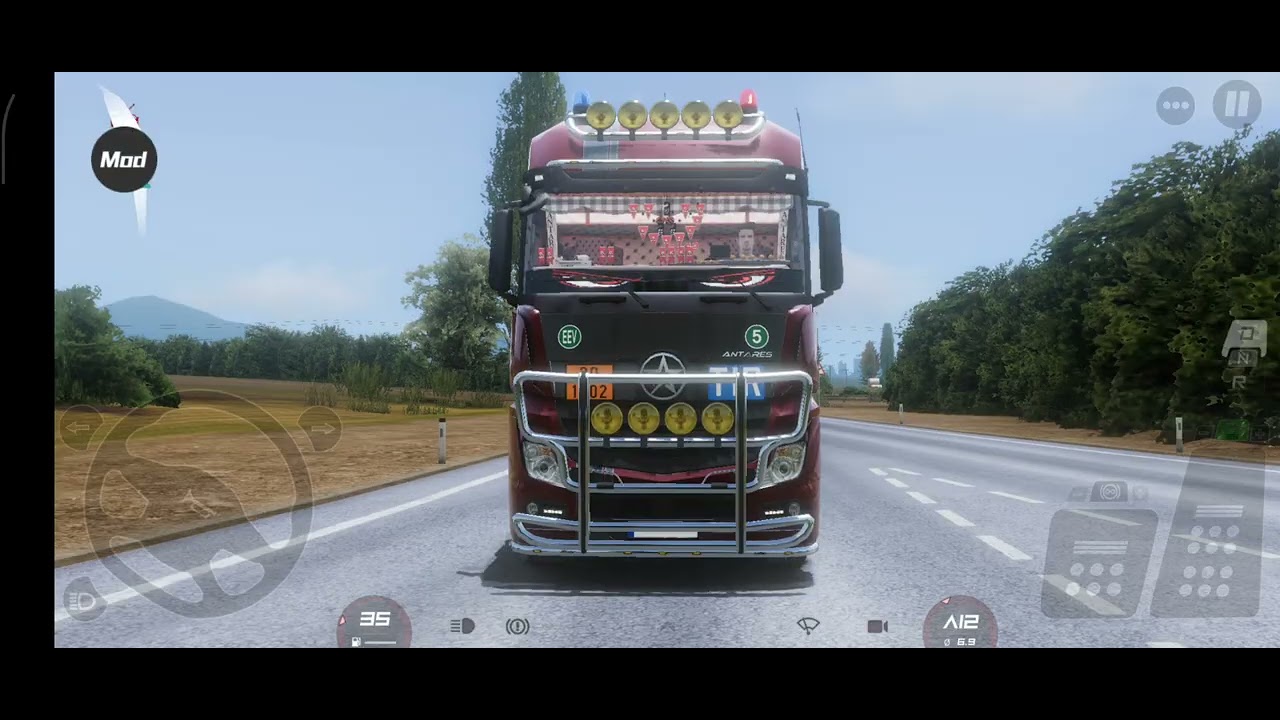 Tır oyunu oynuyorum p1 tır yan yattı              