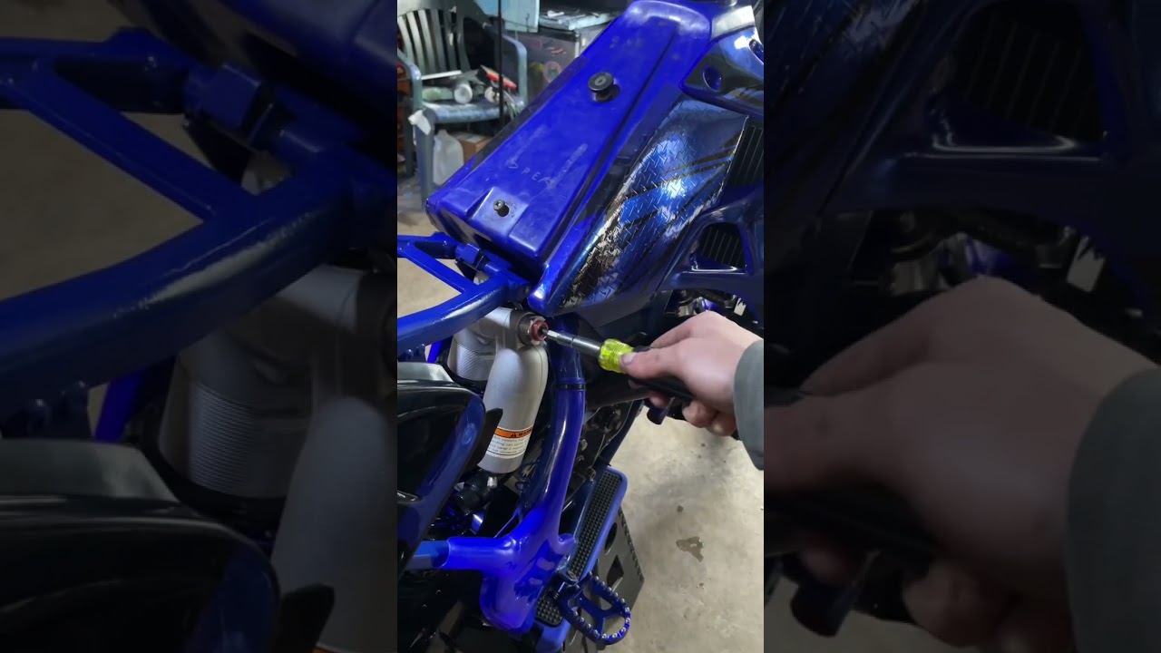 Let&rsquo;s set the clickers on the 2000 Yz125 rear shock! 😏🤘 Do you guys see the difference or am I
