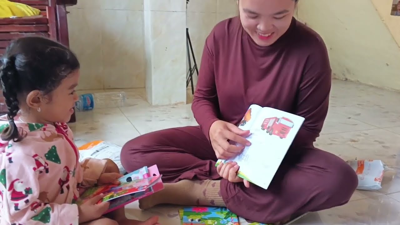 Mak Sokleap brings Sokleap to look at the car book | new trends in agriculture