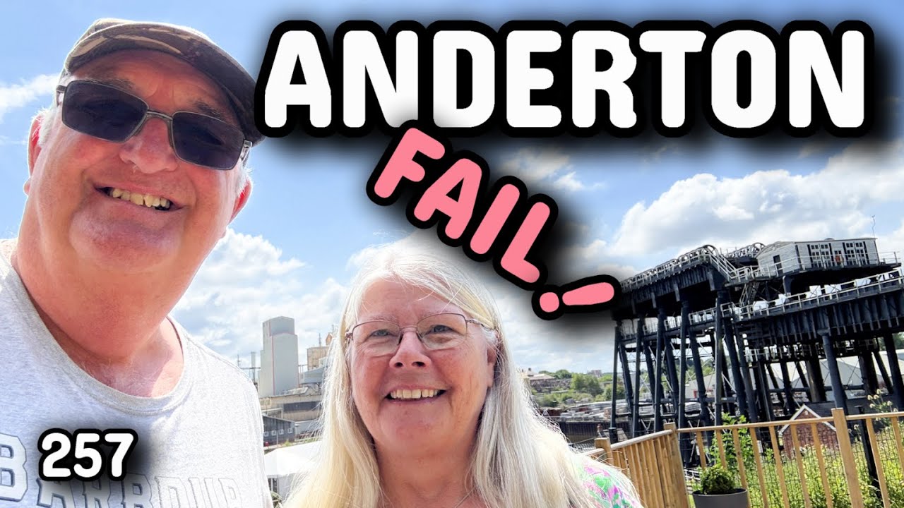 257 Anderton Narrowboat Fail! | #LifeOnboardAmyJo