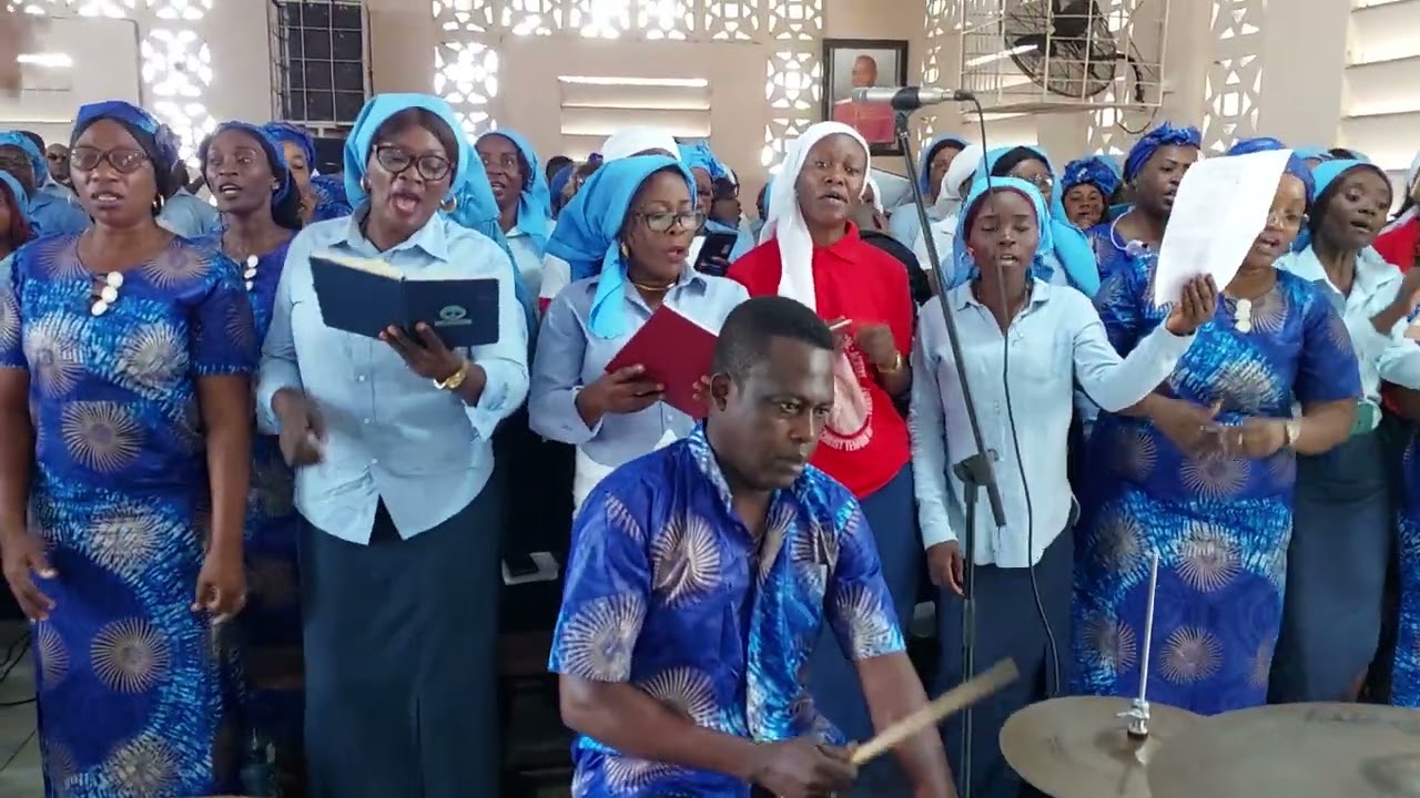 Sortie officielle de la Maîtrise de la cathédrale Saint Pierre Apôtre avc Kembo na Nzambi ke na zulu
