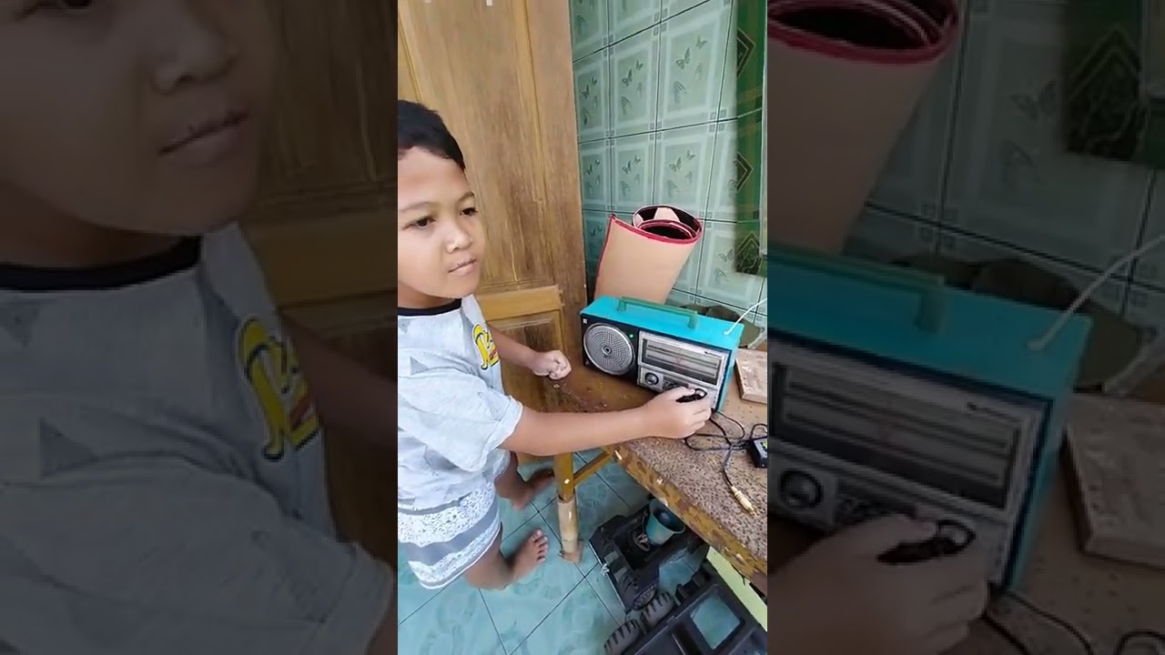 Radio bekas jaman dulu kala di modif jadi FM
