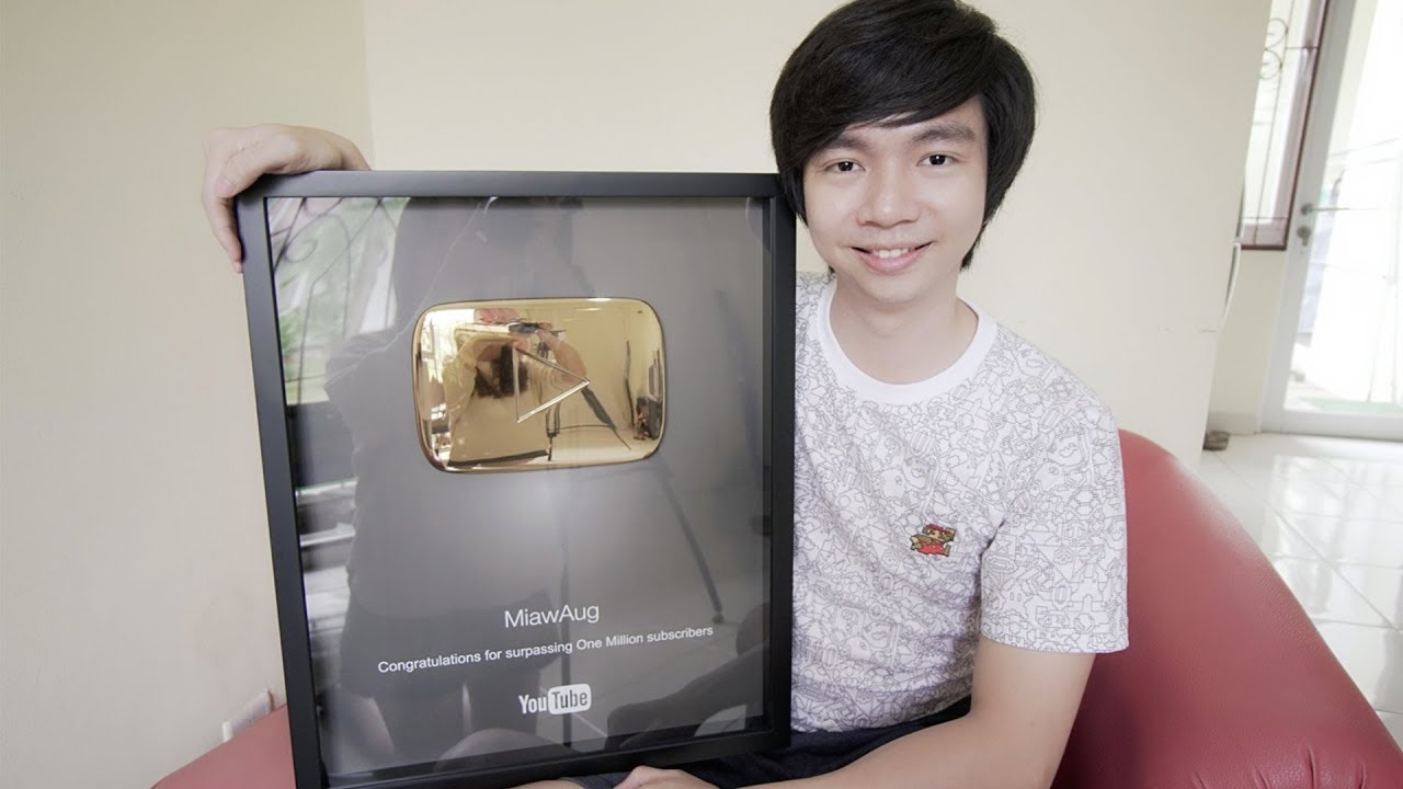 1.000.000 Subs - Gold Play Button - Indonesia