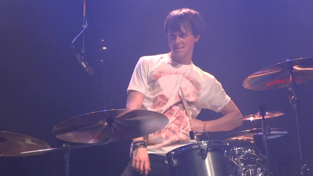 Ellington being funny (Extra Clip) [Loud Tour]