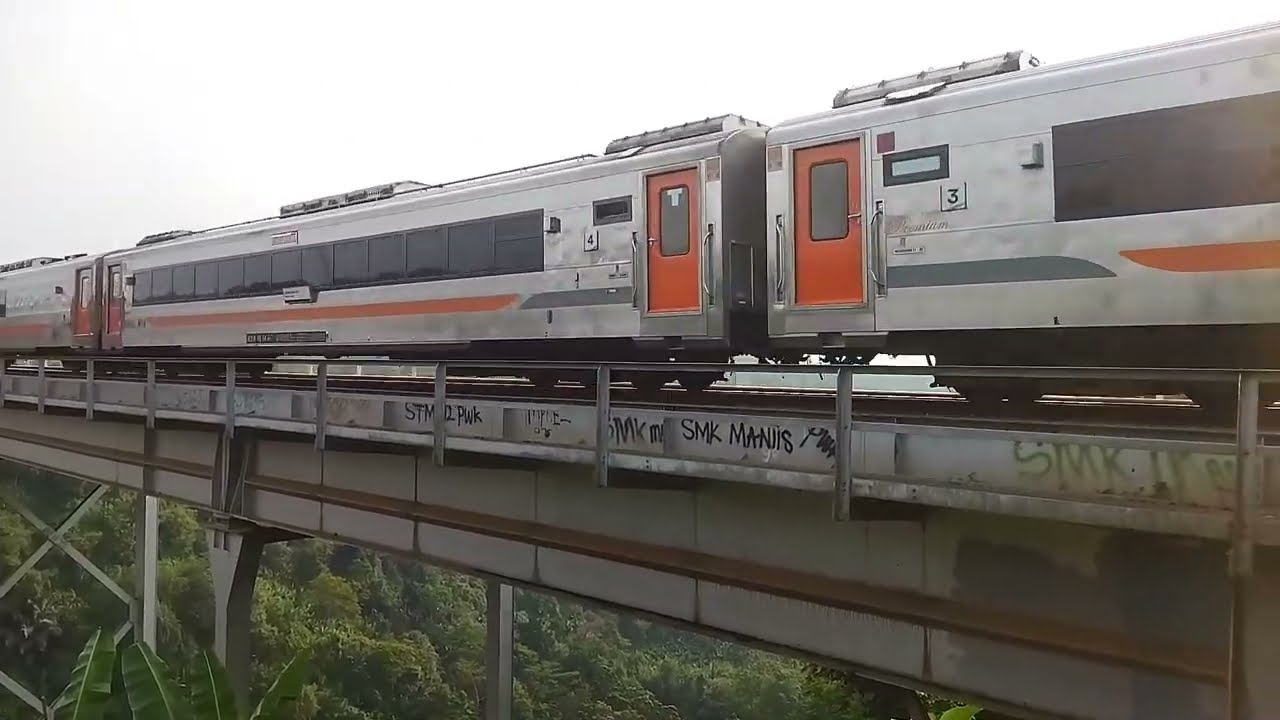 Nasib Jembatan Cisomang Generasi ke-2