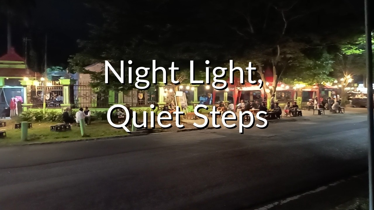 Night Walk on Ijen Sidewalk Malang, Indonesia 🌙 Quiet Calm City POV