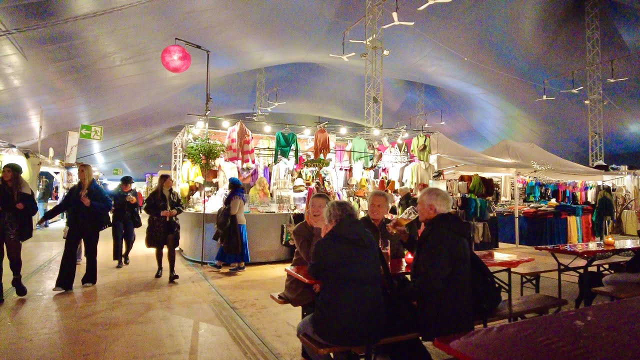 Tollwood Winterfestival München 2022 - Artistic Weihnachtsmarkt / Christmas Market Theresienwiese 4K