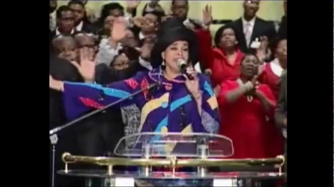 COGIC AIM 2012 Karen Clark-Sheard sings a 