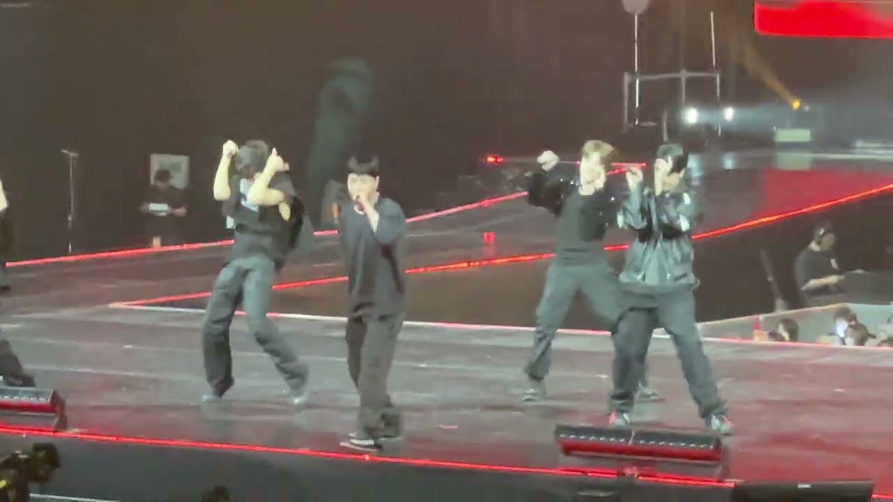 230318 벌떼 (B-DAY) - iKON at KCON2023 THAILAND