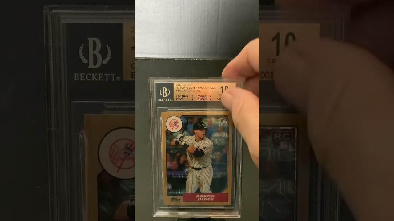 ARRON JUDGE BGS 10 PRISTEN CARD & A MANNY MACHADO AUTOGRAPHED DUAL PATCH AUTOGRAPHED CARD.