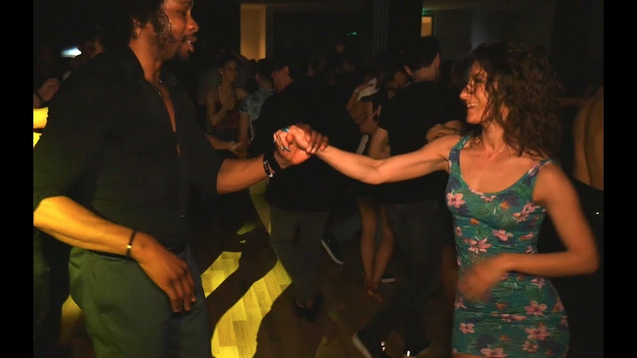 ⭐Terry Salsalianza & Denitsa Skuleva ⭐Salsa Social [Azuquita Pal Cafe]