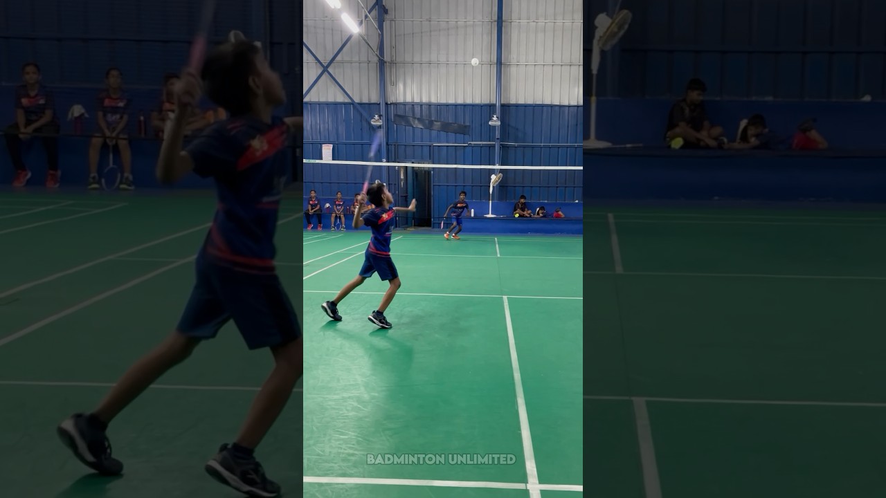 Badminton Singles rally 🔥🔥👌🏻 #badminton #badmintonlovers #sports #skills #shorts