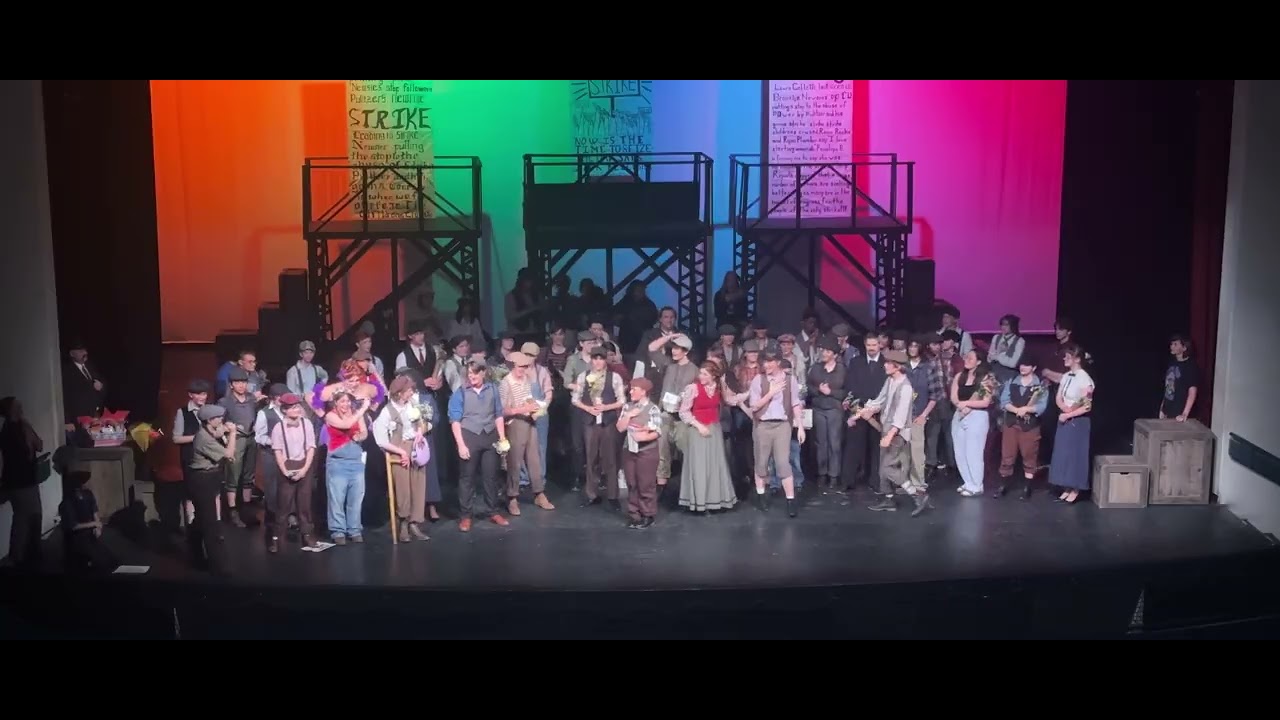 Newsies 26’ Bows