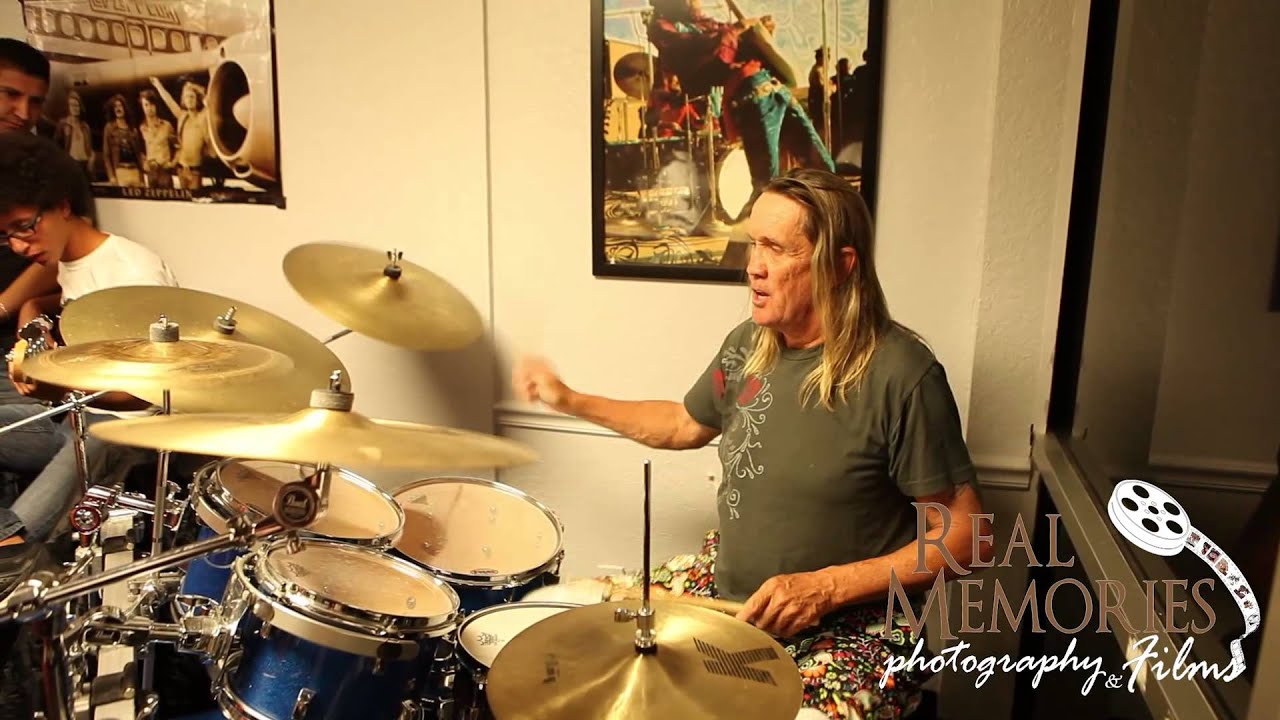 Nicko Mcbrain At The School Of Rock PT-03