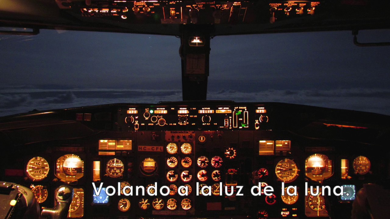 Boeing 737-200 Adv. HC-CFL.  Manta (SEMT) - Quito (SEQU).