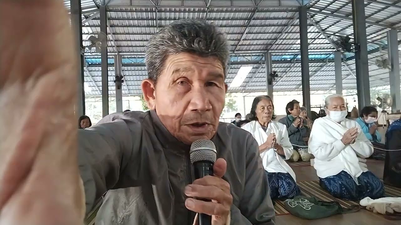 ทำบุญอุทิศพ่อสุนทรบรรณารักษ์วัดป่ามงคลธรรมาสน
