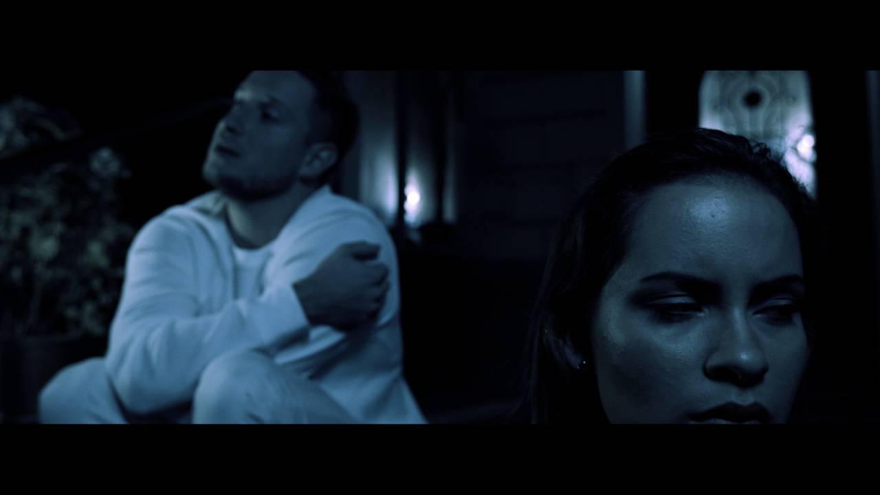 Teesy - Wen Rufst Du Nachts An (Official Video)