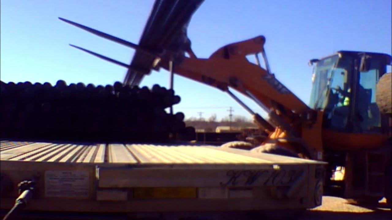 Unloading Oilfield Pipe